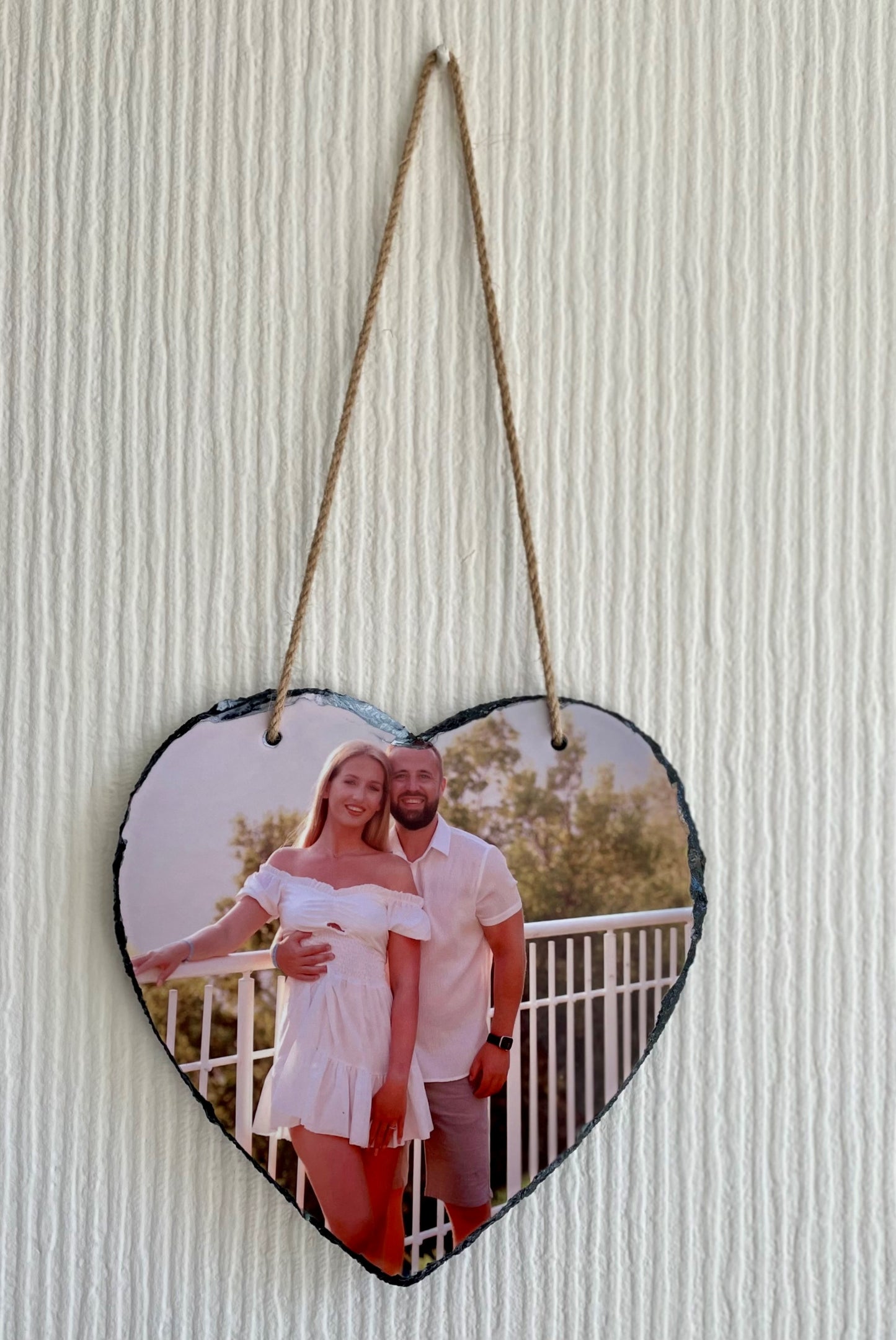 Hanging Heart Photo Slates